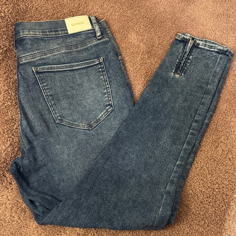 Express Women's Mixed Wash Blue Skinny Jeans